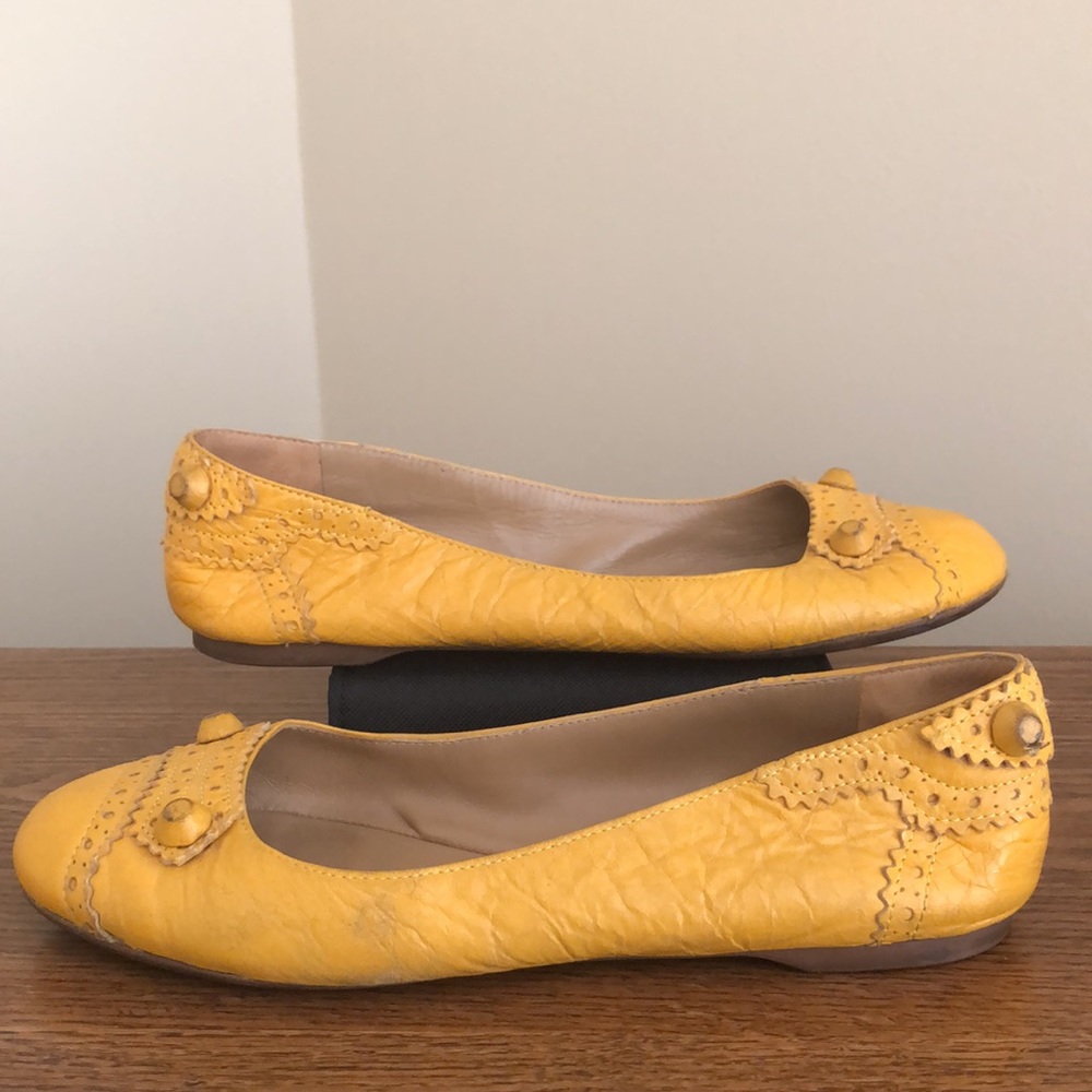 Balenciaga Yellow Flats EU 37 - Picture 4 of 17